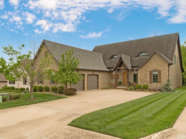 3810 E Cherry Street, Unit 18, Springfield, MO 65809