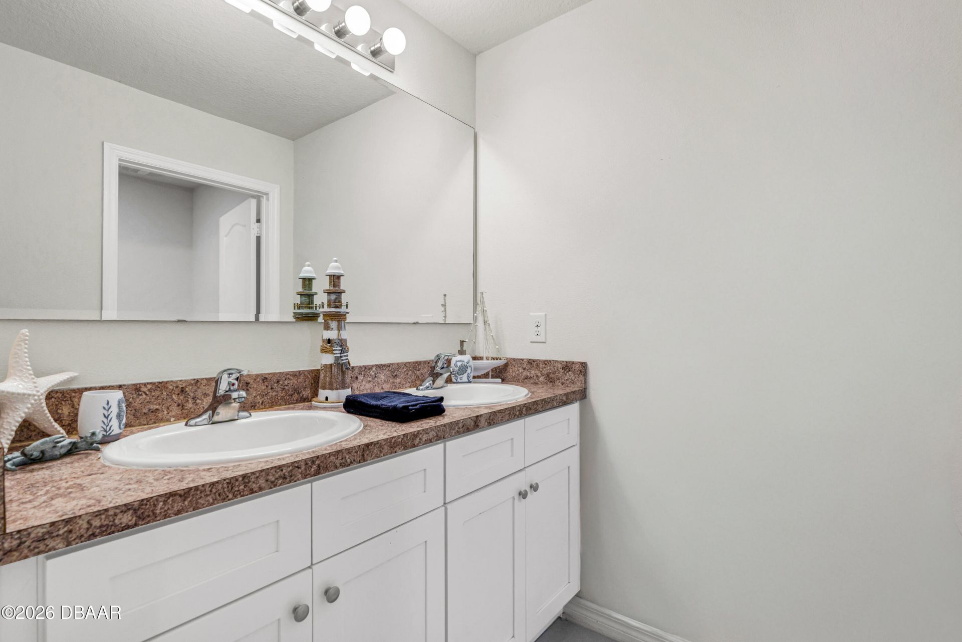 5324 Royal Plantation Boulevard, Port Orange, FL 32128 Photo