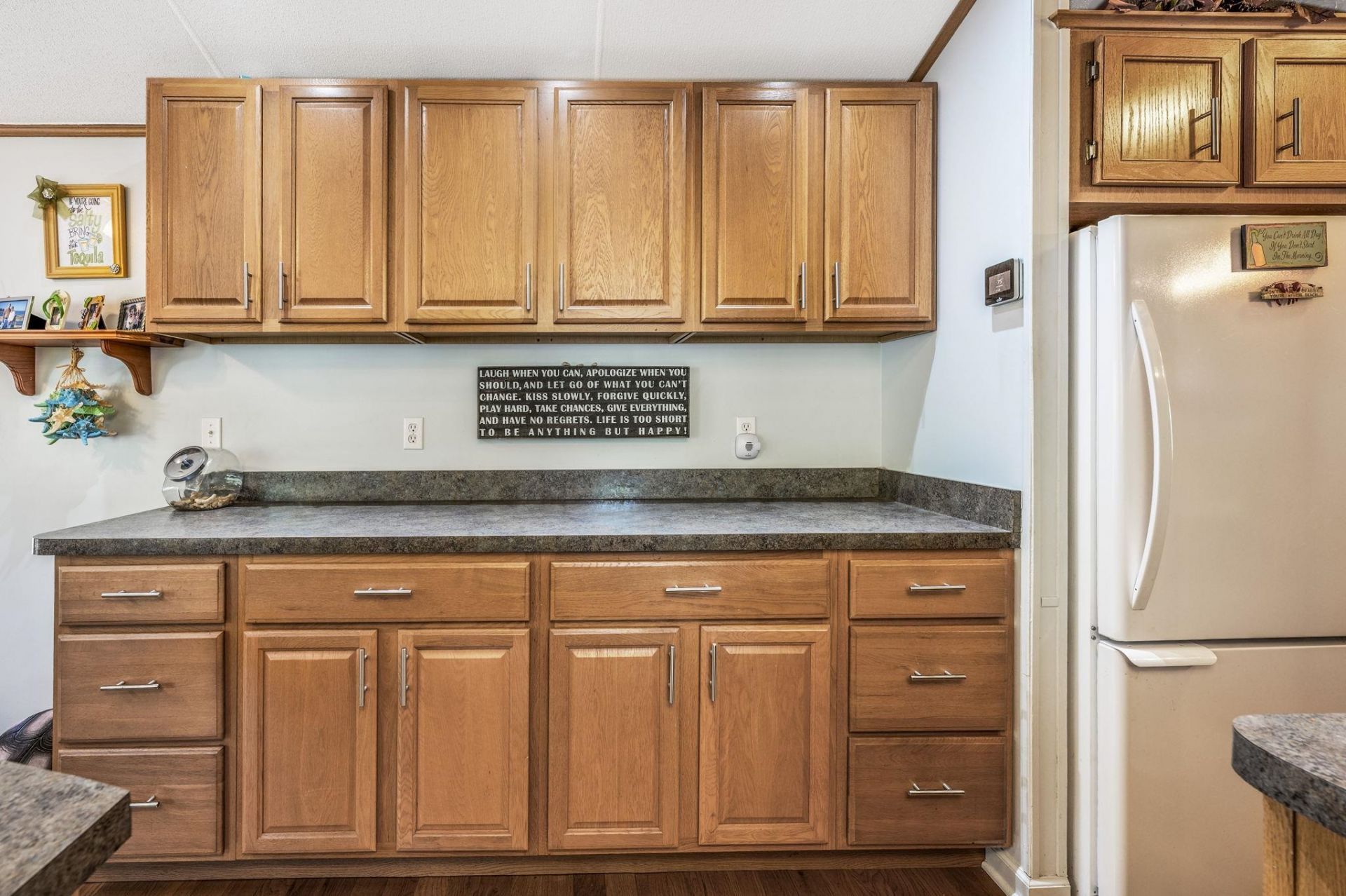 5400 Little River Neck Rd. Photo 10