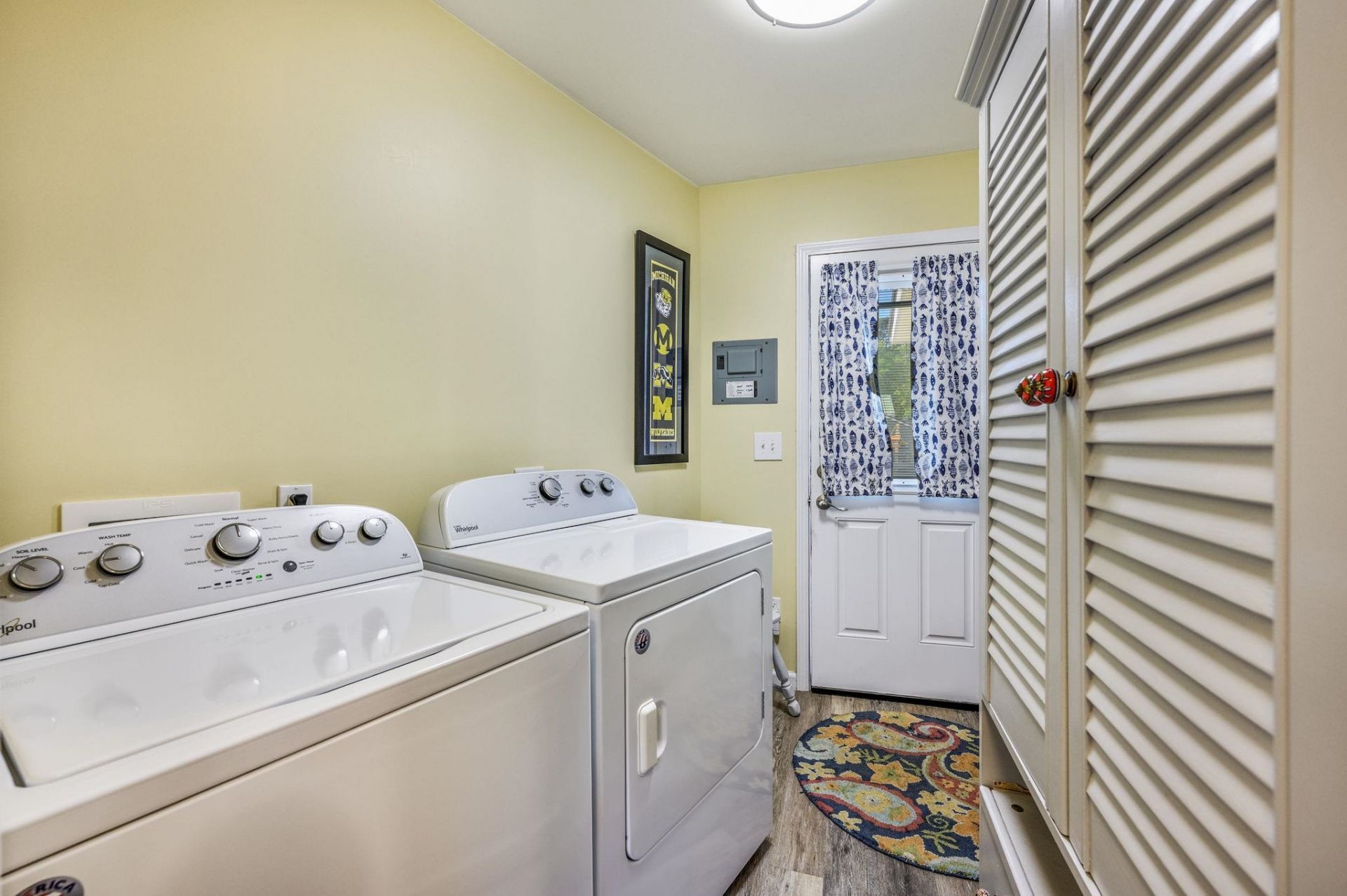 5400 Little River Neck Rd. Photo 16