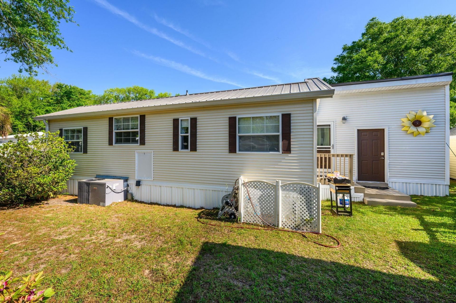 5400 Little River Neck Rd. Photo 17