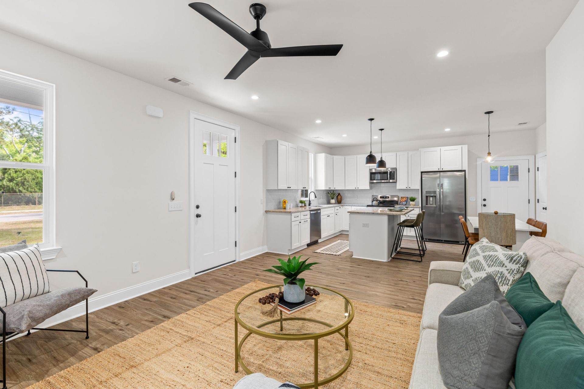 2620 Stark Lane Photo 6