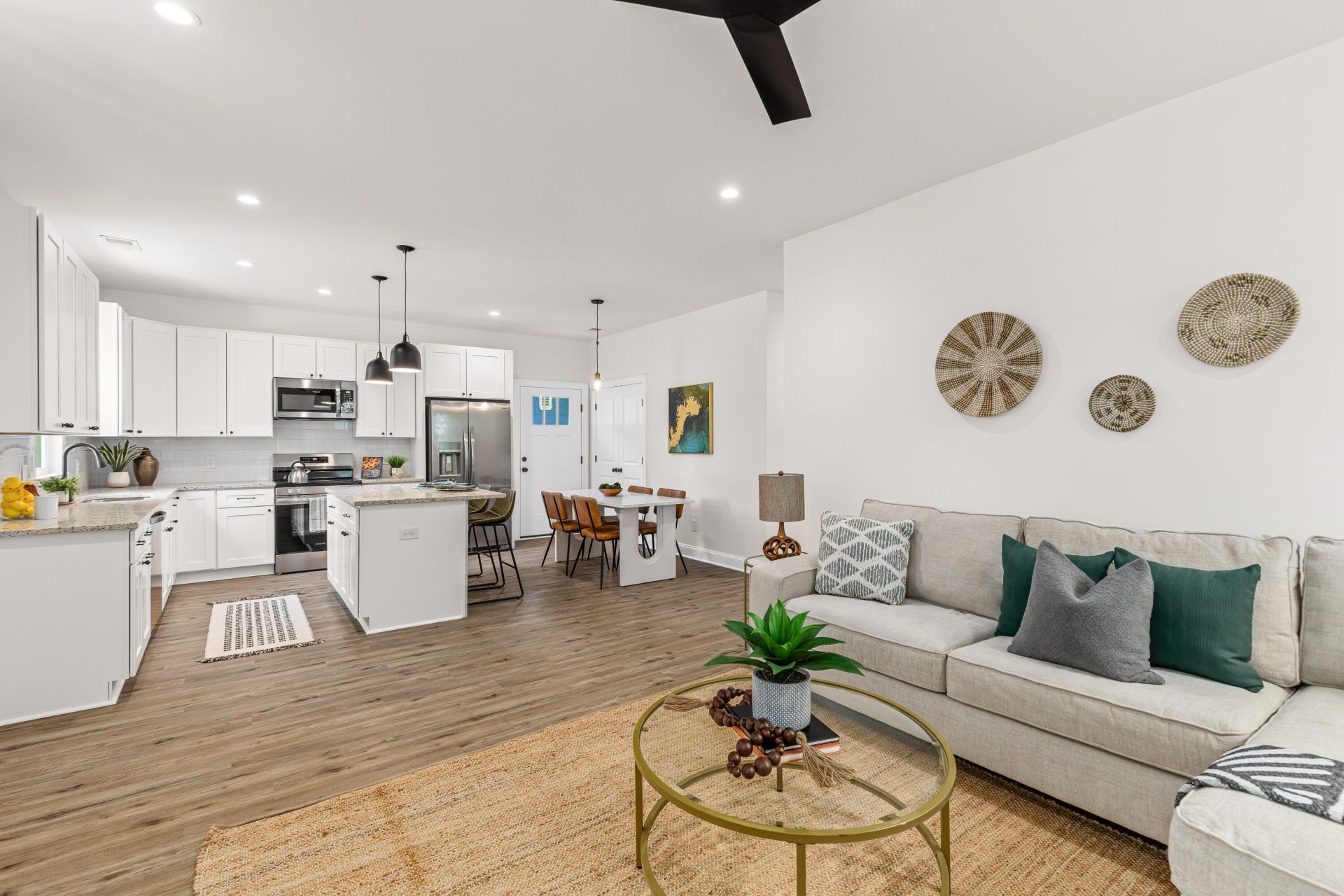 2620 Stark Lane Photo 7