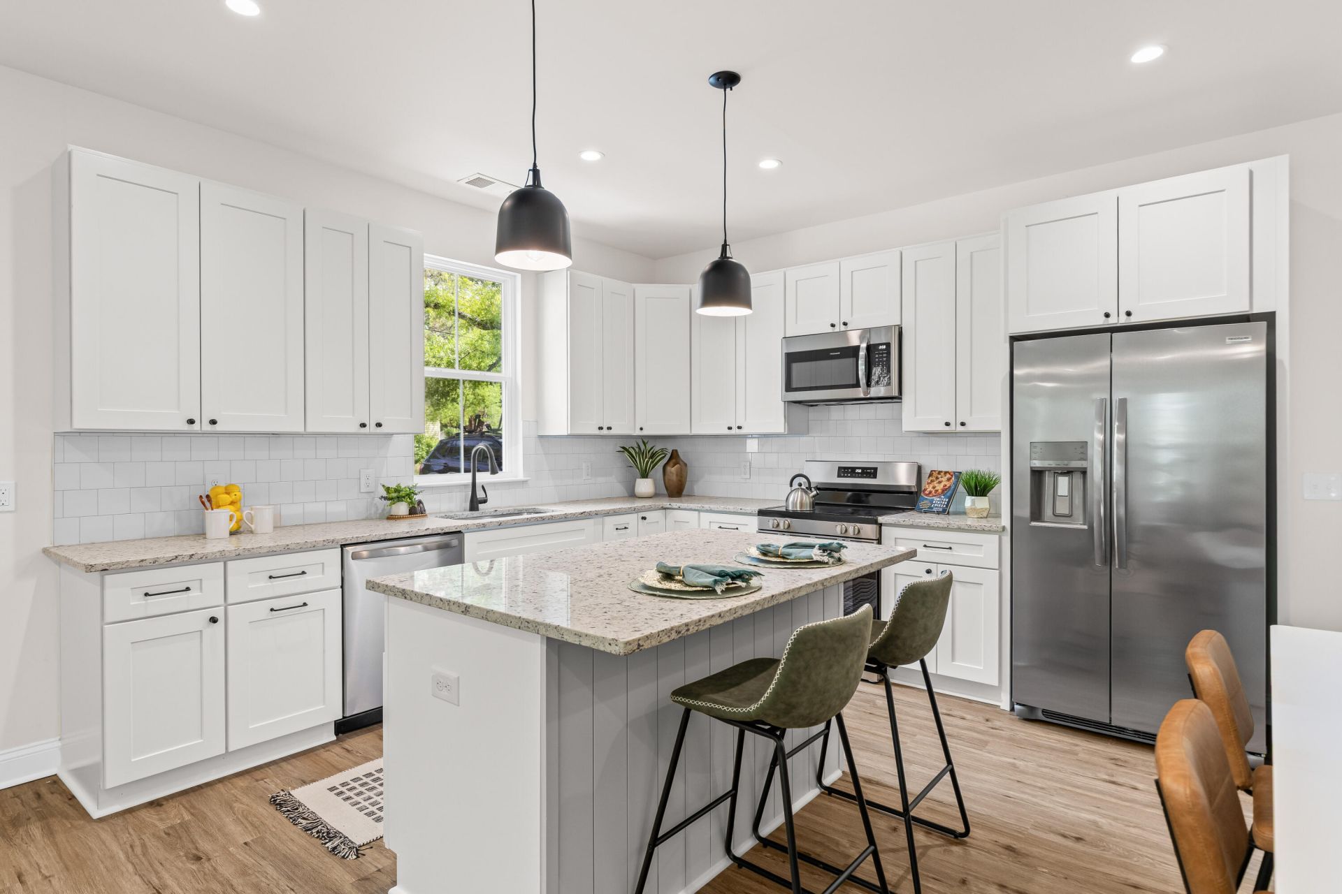 2620 Stark Lane Photo 8