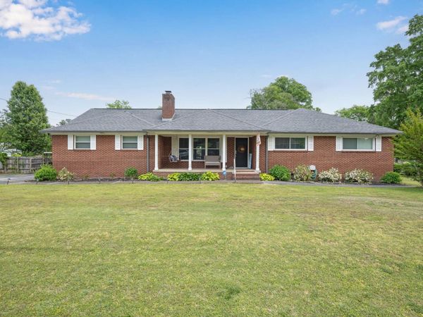 502 S Sweetbriar Avenue, Chattanooga, TN 37412