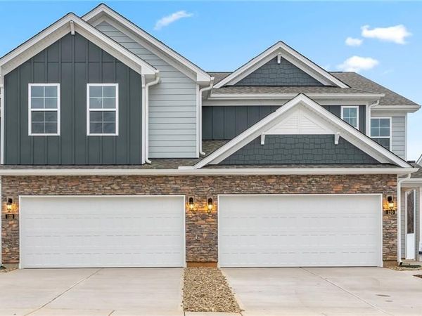 132 Briarwood Lane , Bermuda Run, NC 27006