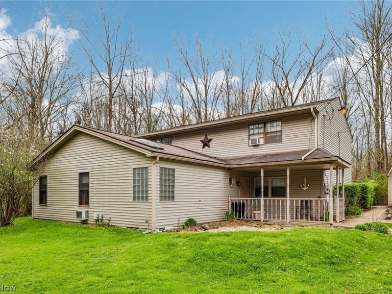 1886 James B Drive, Mc Donald, OH 44437 Photo 1