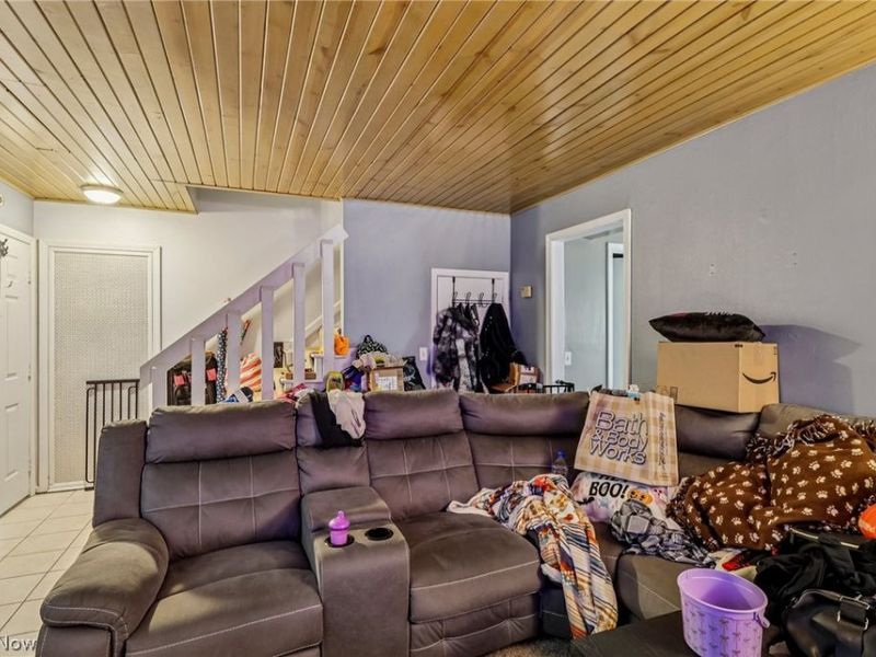 1886 James B Drive, Mc Donald, OH 44437 Photo 24