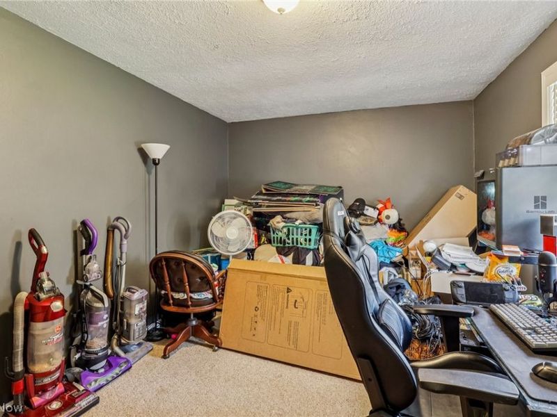 1886 James B Drive, Mc Donald, OH 44437 Photo 29