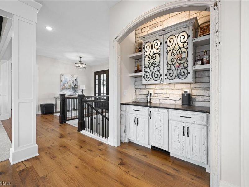 298 Blakeslee Boulevard, Medina, OH 44256 Photo 10