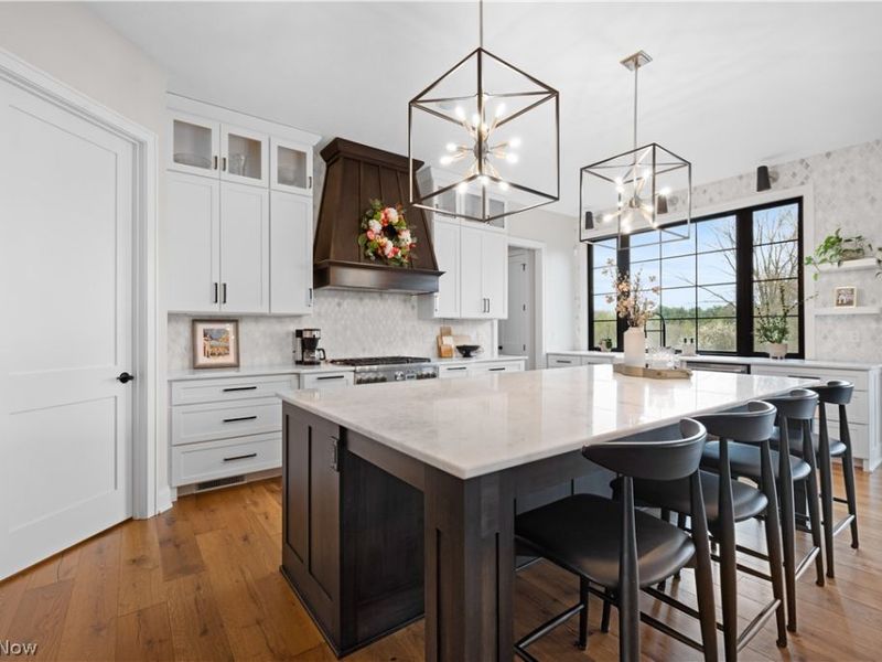 298 Blakeslee Boulevard, Medina, OH 44256 Photo 13