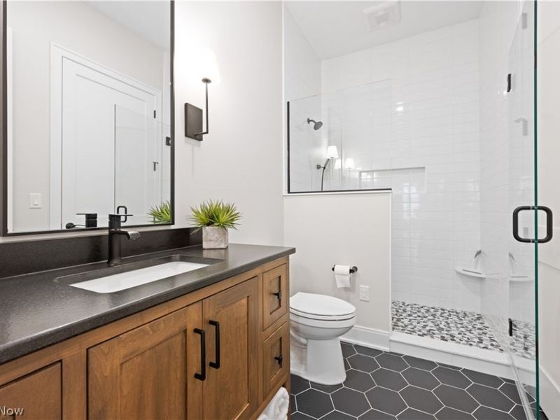 298 Blakeslee Boulevard, Medina, OH 44256 Photo 32