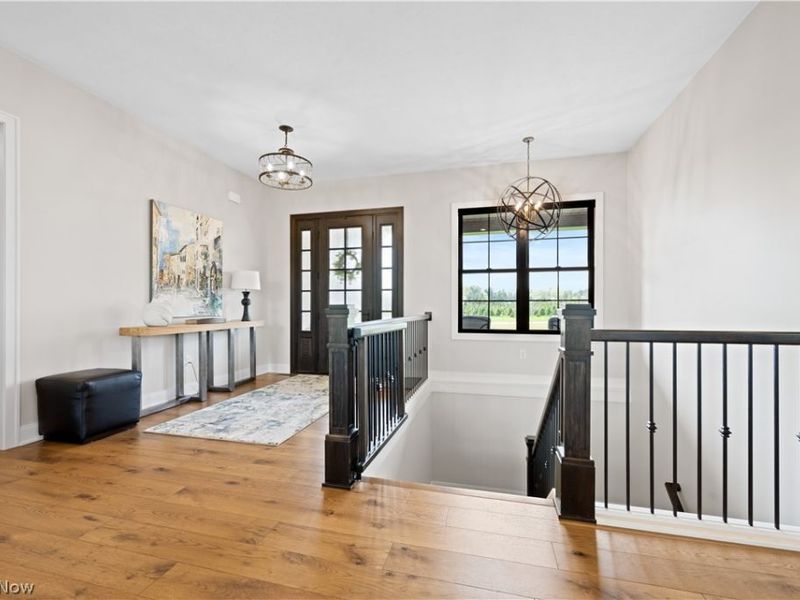 298 Blakeslee Boulevard, Medina, OH 44256 Photo 5