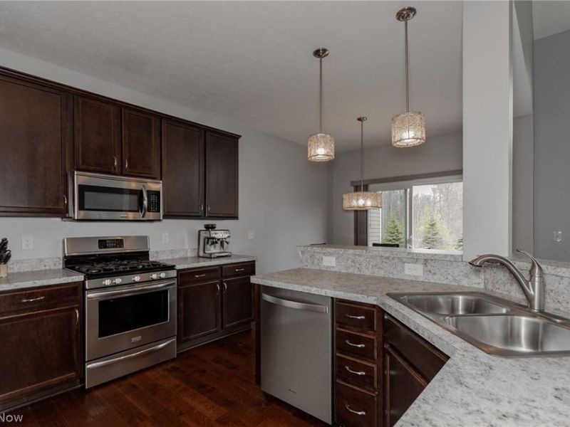 7805 Overton Drive, Mentor, OH 44060 Photo 6