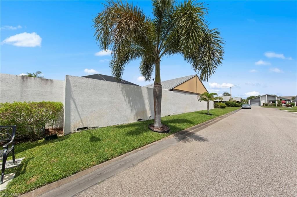 18424 Orangecrest Ct , Lehigh Acres, FL 33936 Photo