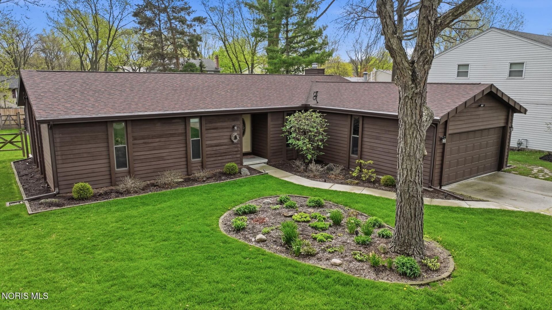 522 Lorraine Avenue , Bowling Green, OH 43402 Main Photo