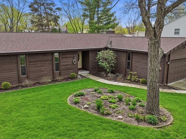 522 Lorraine Avenue , Bowling Green, OH 43402