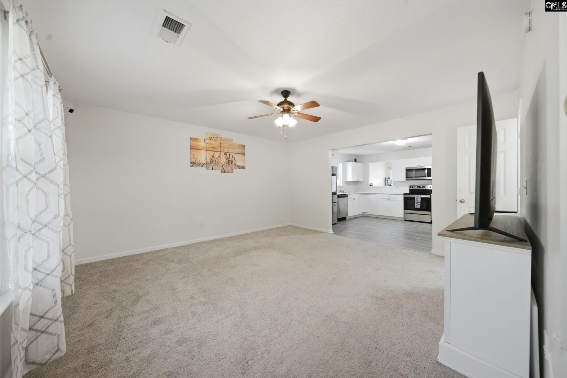 10 Aronia Court  Photo 11