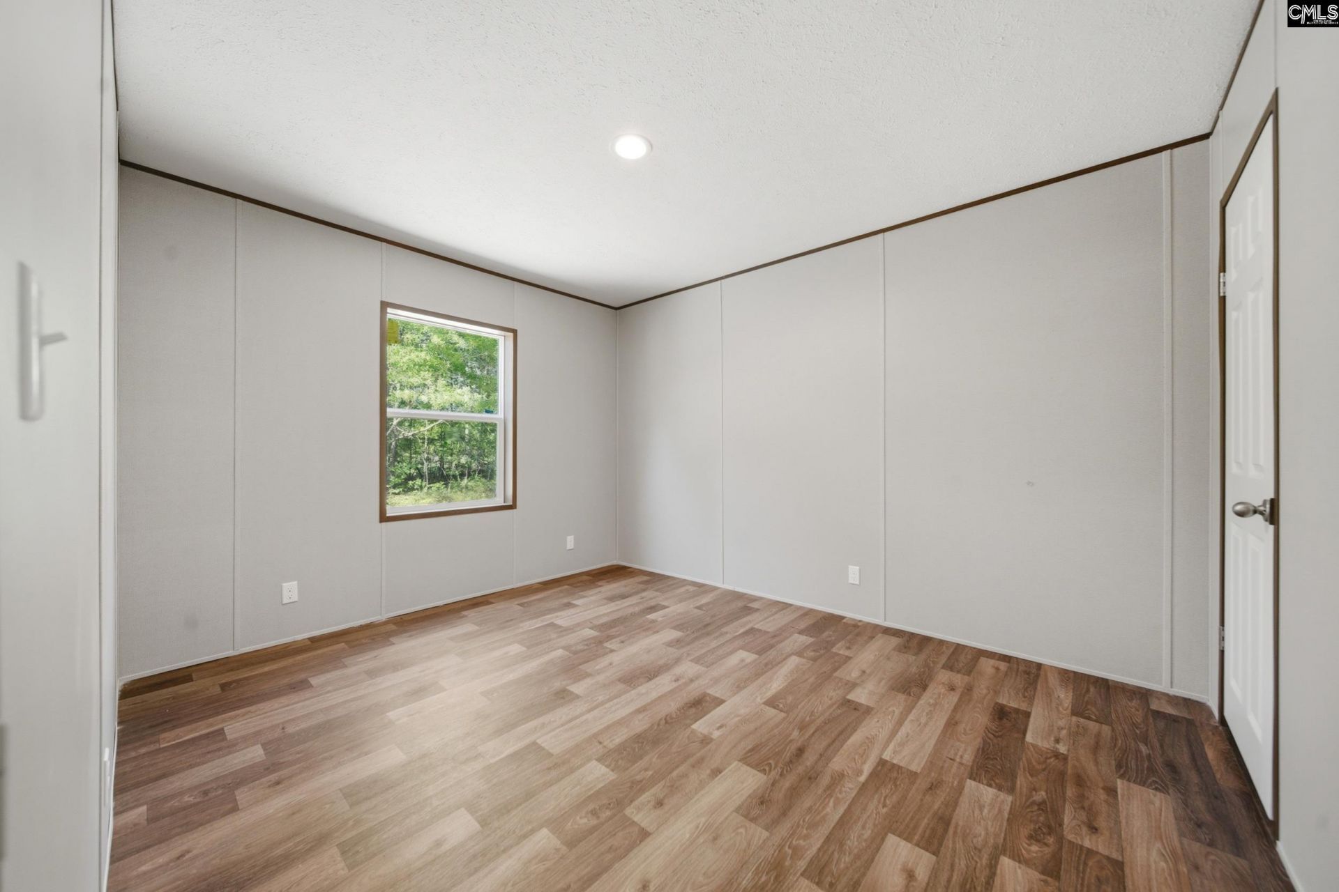 212 Paula Court  Photo 15