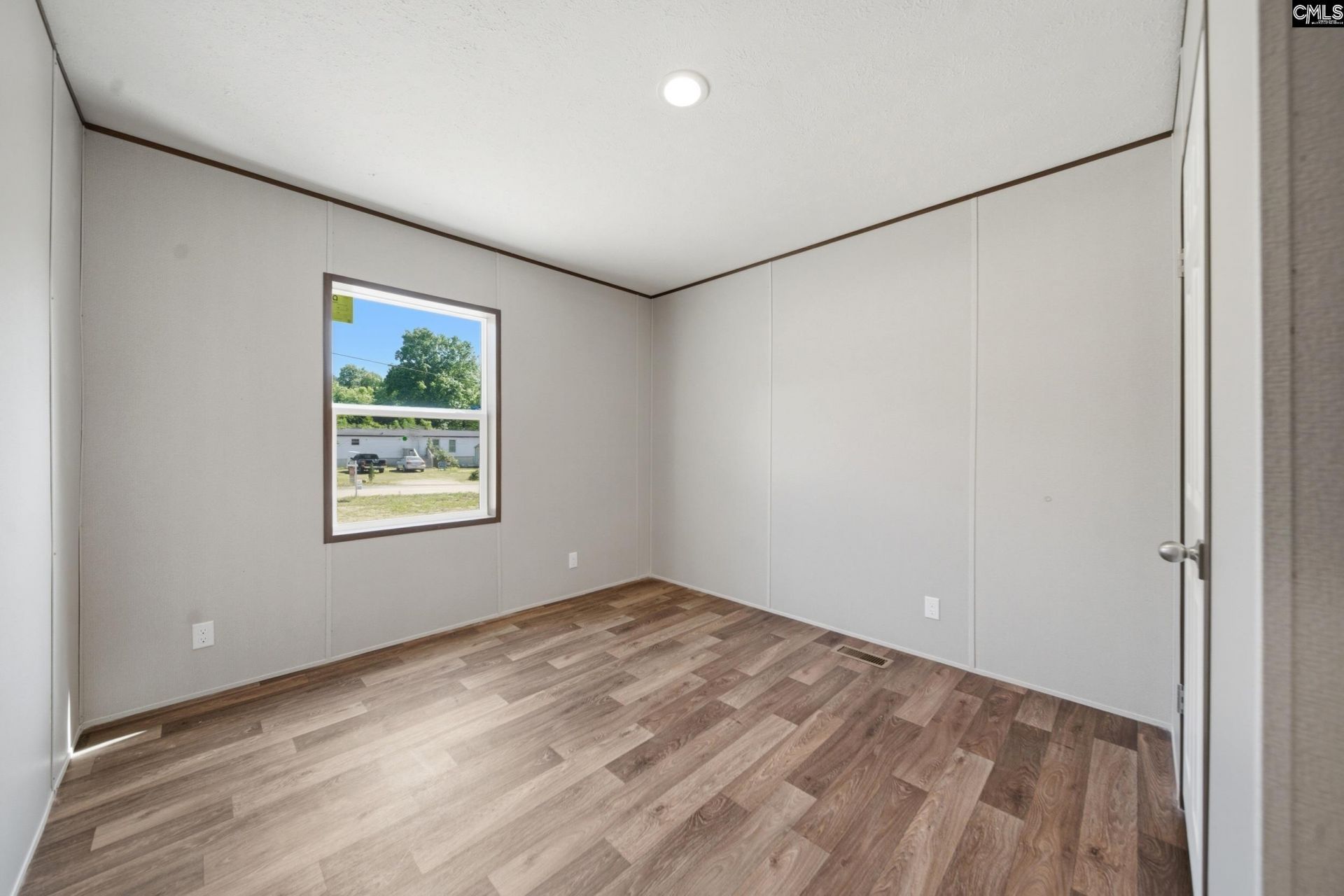 212 Paula Court  Photo 18