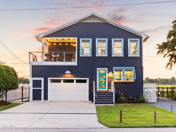 15 Coral Drive, Wrightsville Beach, NC 28480