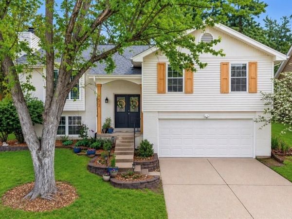 2512 Maple Crossing Drive, Wildwood, MO 63011