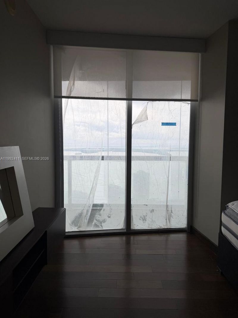 465 Brickell Ave, Unit 5605, Miami, FL 33131 Photo