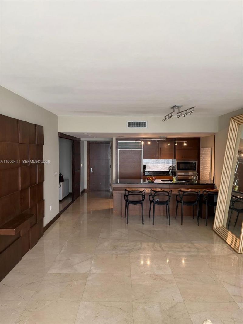 465 Brickell Ave, Unit 5605, Miami, FL 33131 Photo