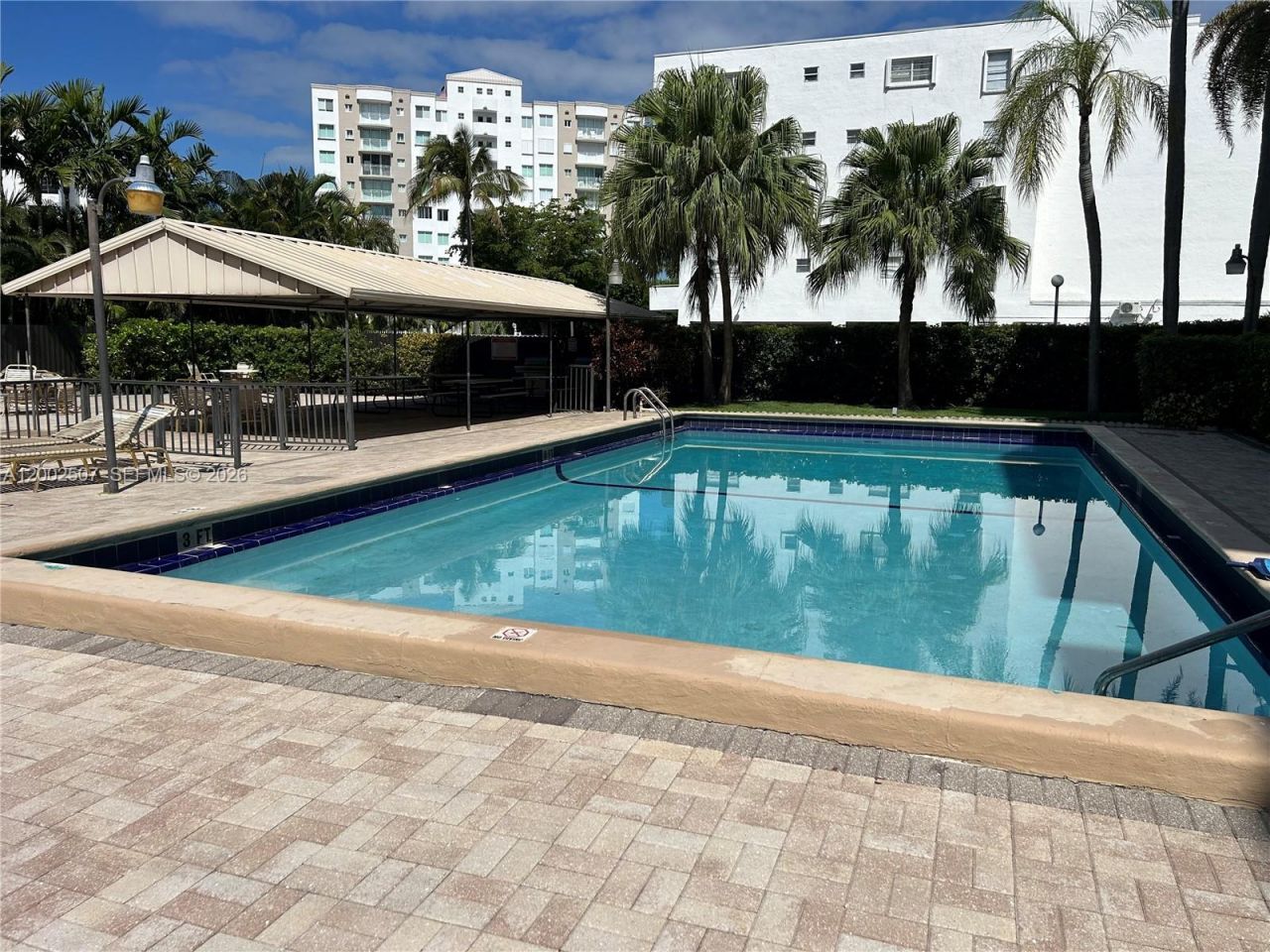 201 180th Dr, Unit 114, Sunny Isles Beach, FL 33160 Photo
