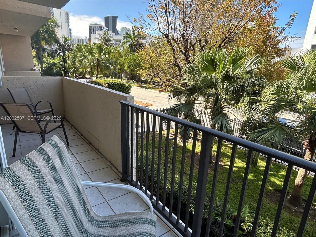 201 180th Dr, Unit 114, Sunny Isles Beach, FL 33160 Photo