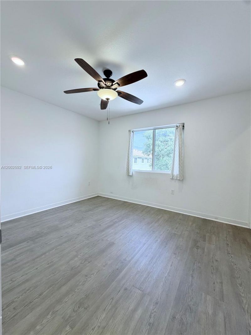2367 SE 11th St, Unit 2367, Homestead, FL 33035 Photo