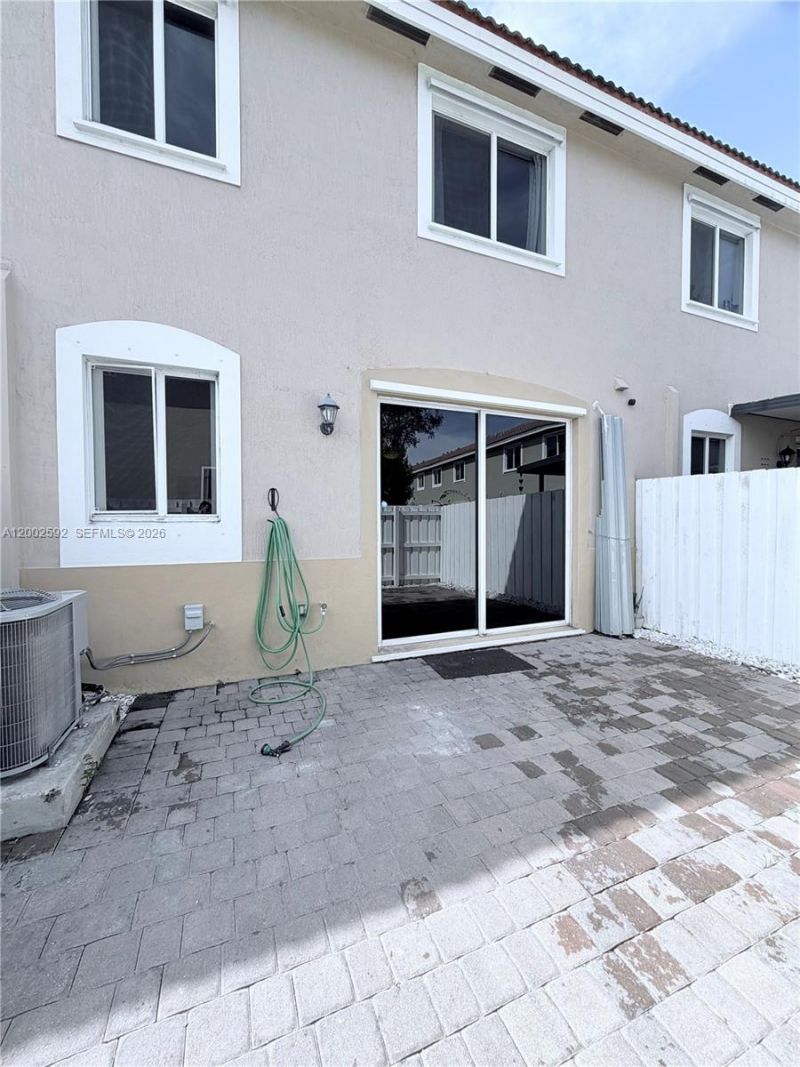 2367 SE 11th St, Unit 2367, Homestead, FL 33035 Photo