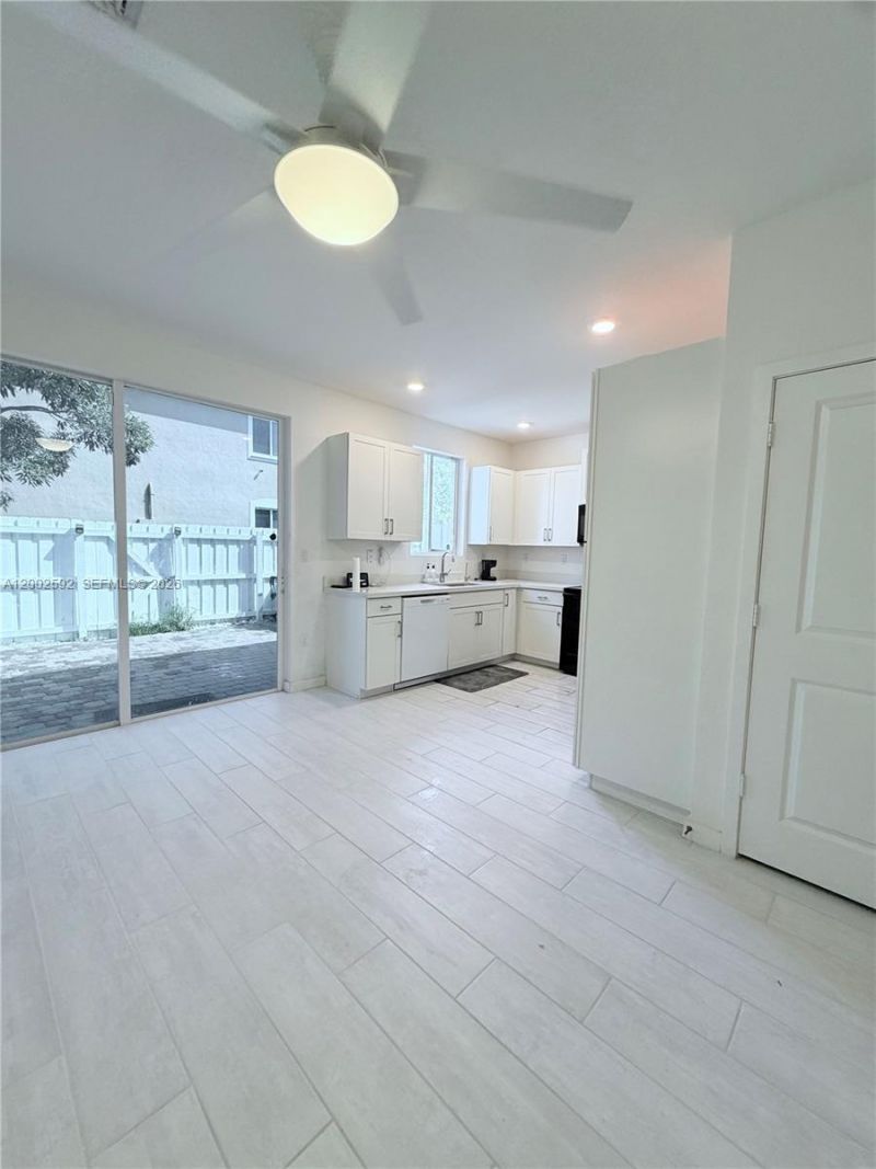 2367 SE 11th St, Unit 2367, Homestead, FL 33035 Photo