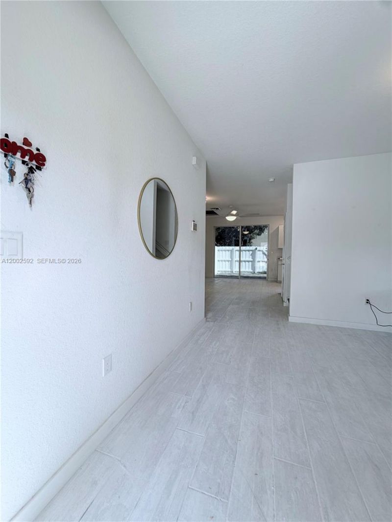 2367 SE 11th St, Unit 2367, Homestead, FL 33035 Photo
