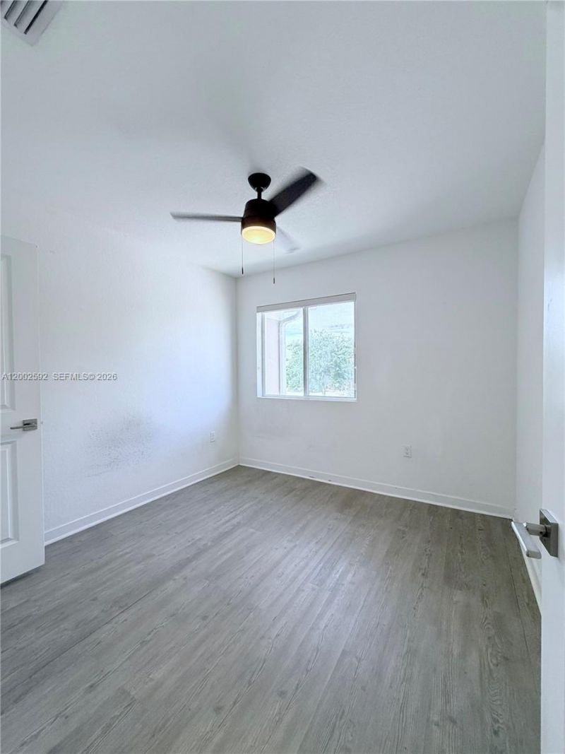 2367 SE 11th St, Unit 2367, Homestead, FL 33035 Photo