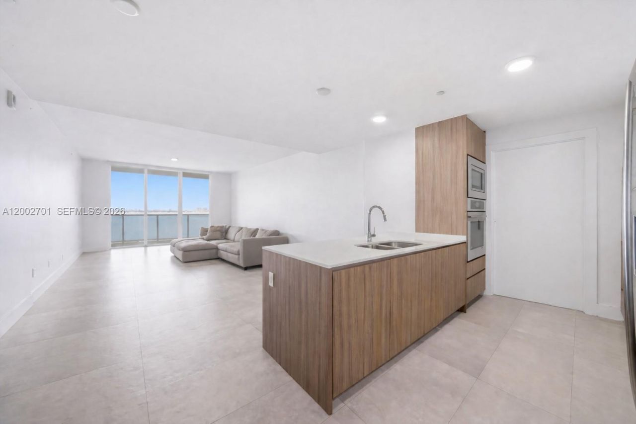 600 NE 27th St , Unit 1002, Miami, FL 33137 Photo