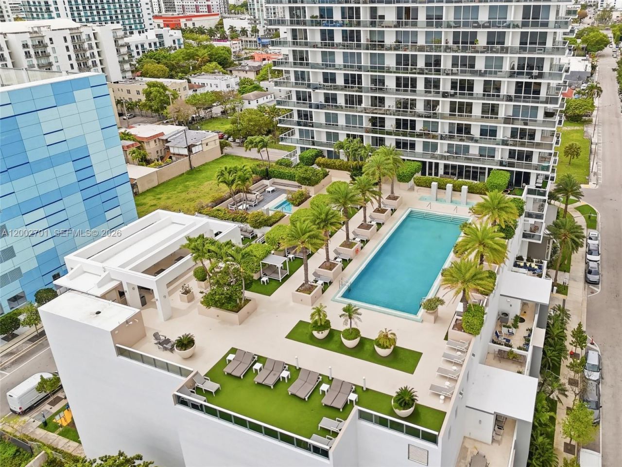 600 NE 27th St , Unit 1002, Miami, FL 33137 Photo