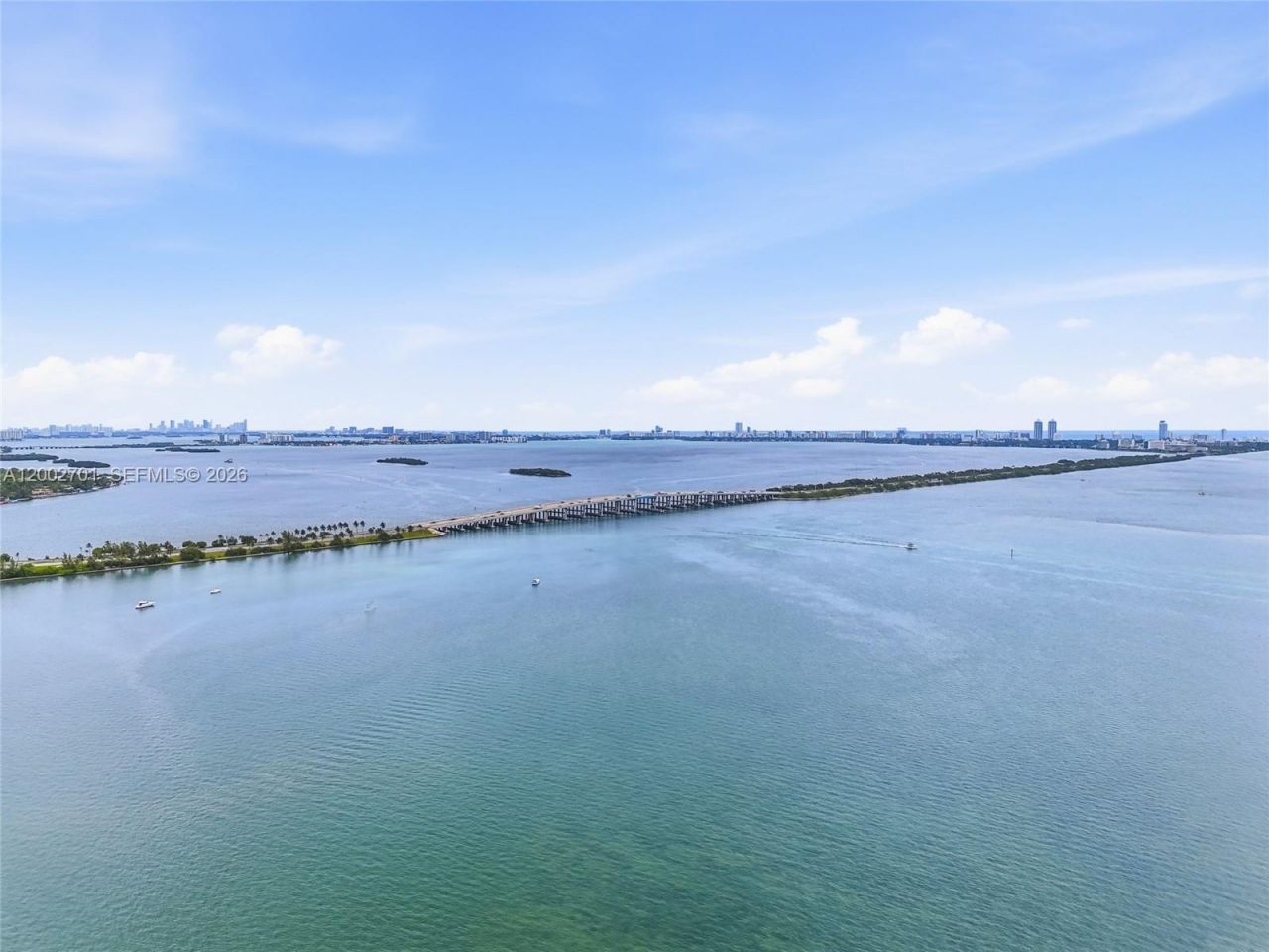 600 NE 27th St , Unit 1002, Miami, FL 33137 Photo