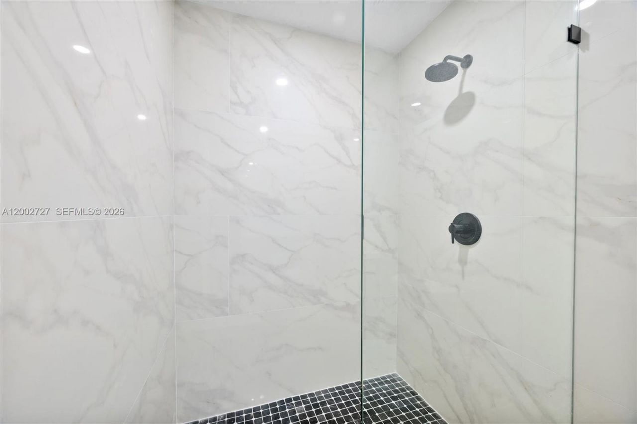 14760 S Spur Dr , Miami, FL 33161 Photo