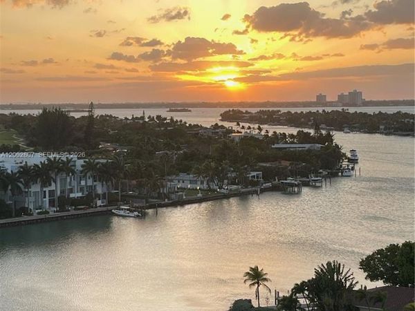 7441 Wayne Ave, Unit 11A, Miami Beach, FL 33141