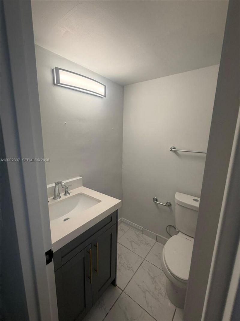 7441 Wayne Ave , Unit 11A, Miami Beach, FL 33141 Photo