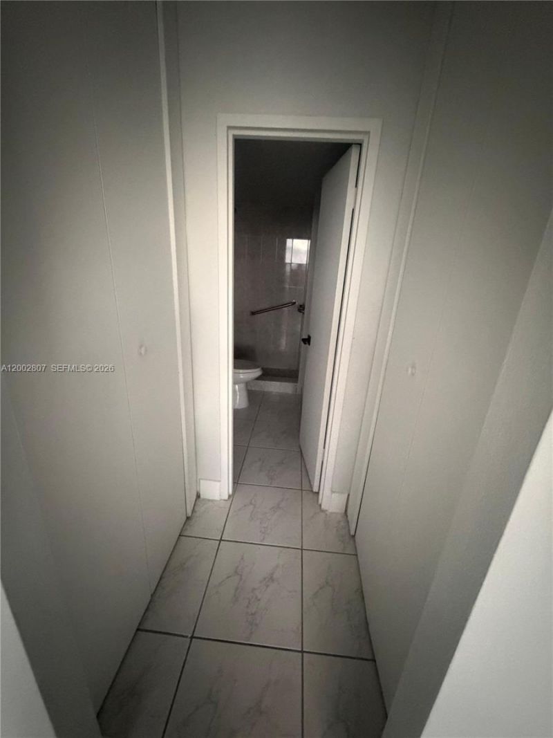 7441 Wayne Ave , Unit 11A, Miami Beach, FL 33141 Photo