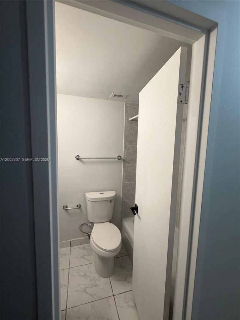 7441 Wayne Ave , Unit 11A, Miami Beach, FL 33141 Photo