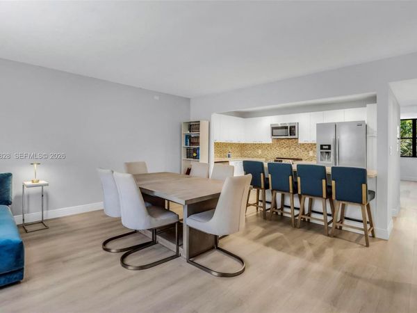 3350 NE 192nd St, Unit 4Q-B, Aventura, FL 33180