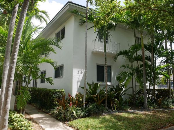 215 Antilla Ave , Unit 3, Coral Gables, FL 33134