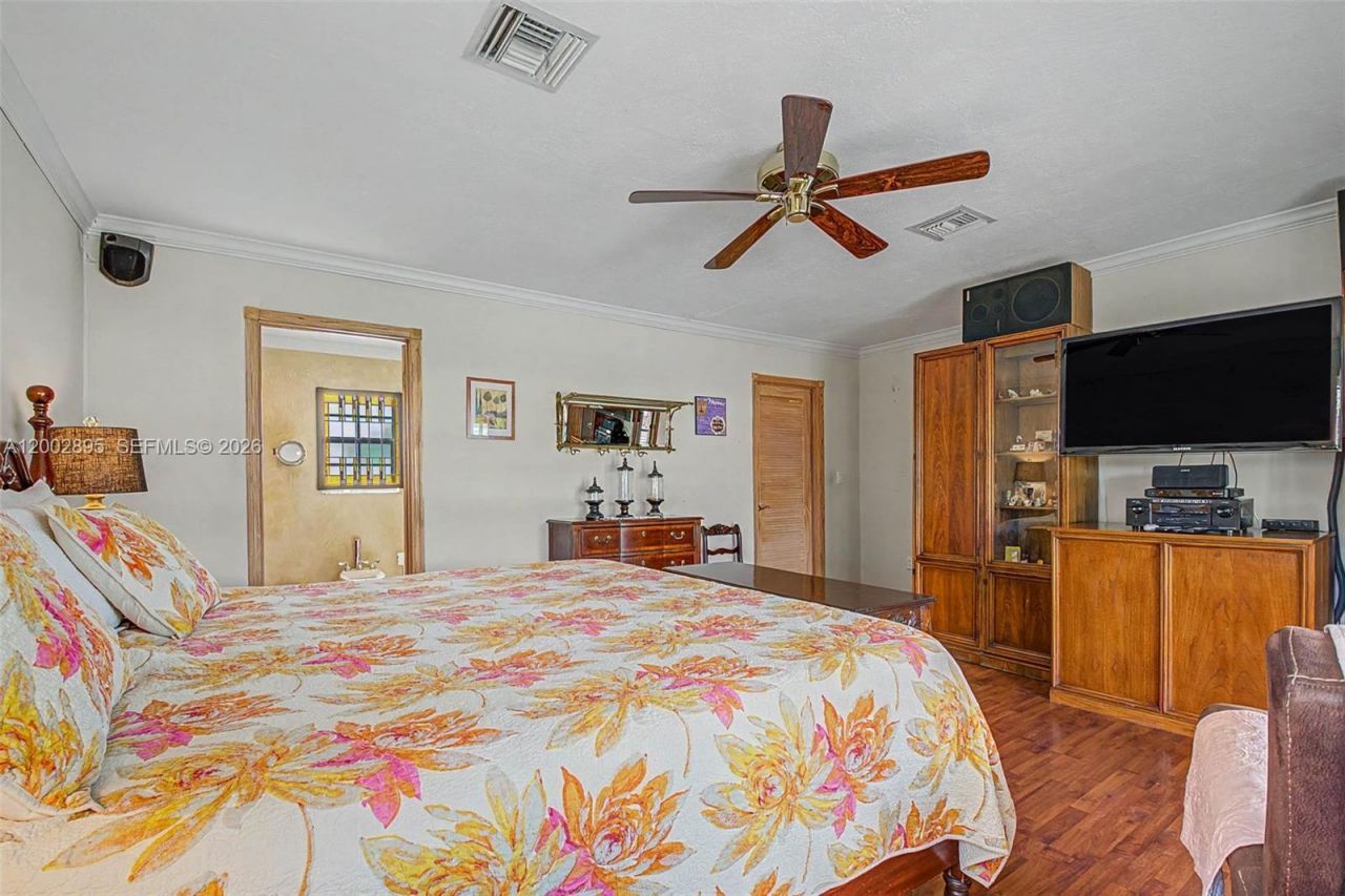 10841 SW 68th Dr , Miami, FL 33173 Photo