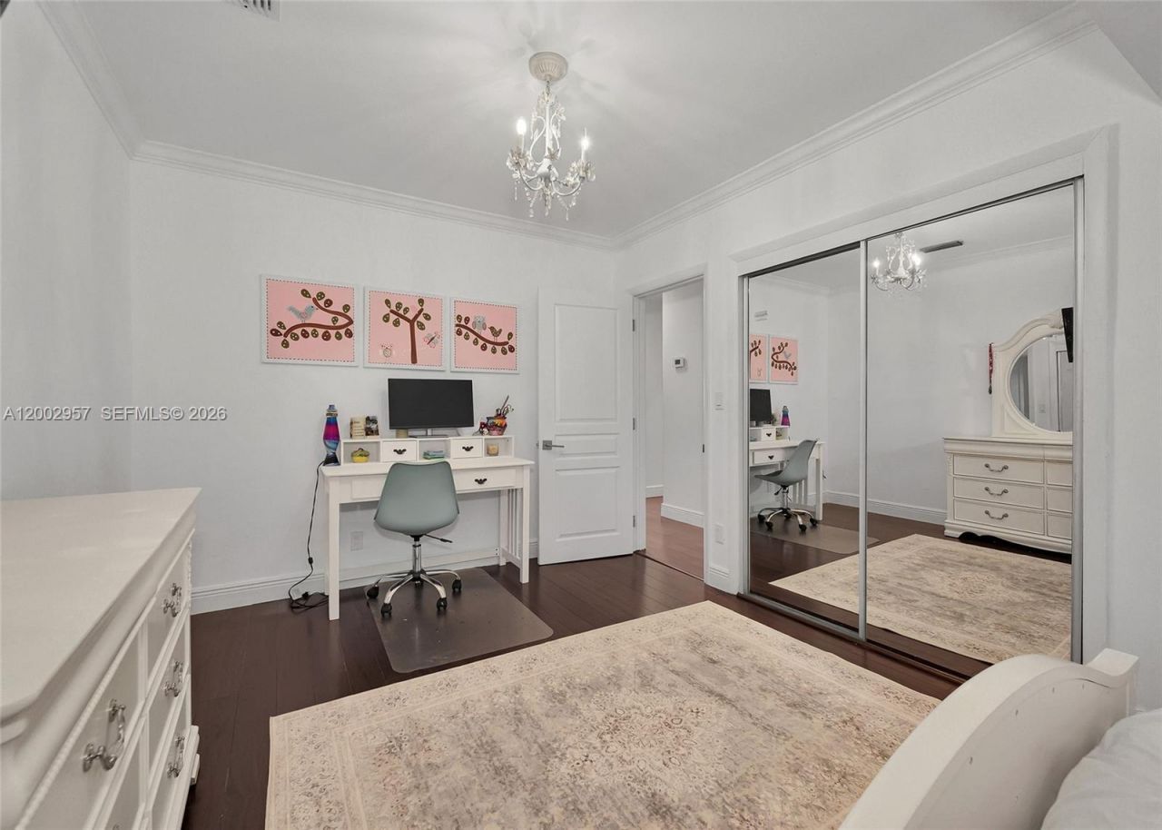 6134 SW 28th St , Miami, FL 33155 Photo