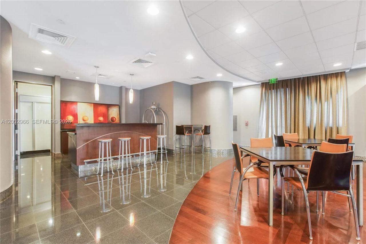 9401 Collins Ave , Unit 1004, Surfside, FL 33154 Photo