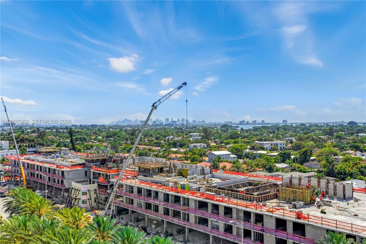 9401 Collins Ave , Unit 1004, Surfside, FL 33154 Photo