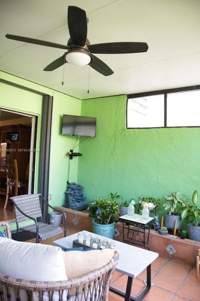 9955 NW 10th St , Unit 24, Pembroke Pines, FL 33024 Photo